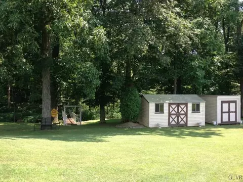 3123 E Walker Rd, Bath, PA 18014 photo 9