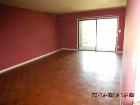 13 Fairway Rd, Reading, PA 19607 photo 4