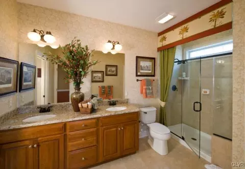 1003 Resolution Dr, Bethlehem, PA 18017 photo 11