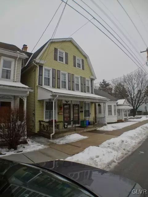 206 E Washington Ave, Bethlehem, PA 18018 photo 2