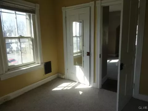 222 E Wall St, Bethlehem, PA 18018 photo 14