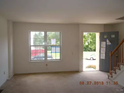 416 Old Forge Dr, Bath, PA 18014 photo 2
