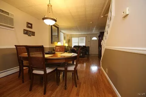 442 Maple St, Bethlehem, PA 18018 photo 7
