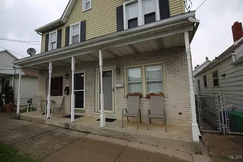 442 Maple St, Bethlehem, PA 18018 photo 1