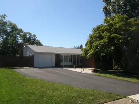 918 Turner St, Emmaus, PA 18049