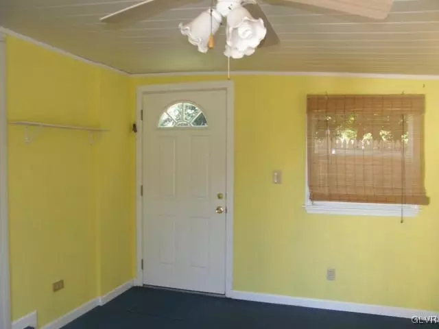  918 Turner St, Emmaus, PA 18049 photo 16