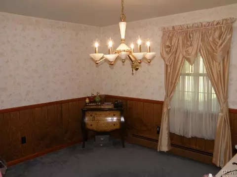 479 Nazareth Dr, Bath, PA 18014 photo 7