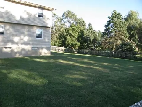 479 Nazareth Dr, Bath, PA 18014 photo 47
