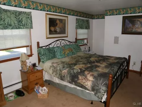 479 Nazareth Dr, Bath, PA 18014 photo 22