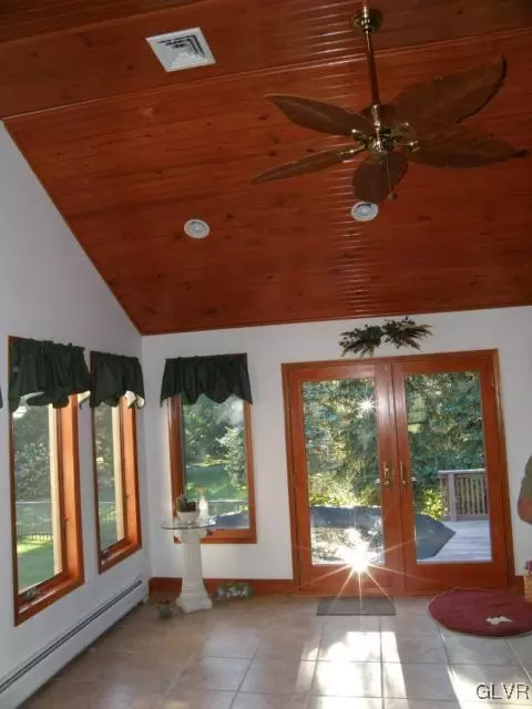 479 Nazareth Dr, Bath, PA 18014 photo 14