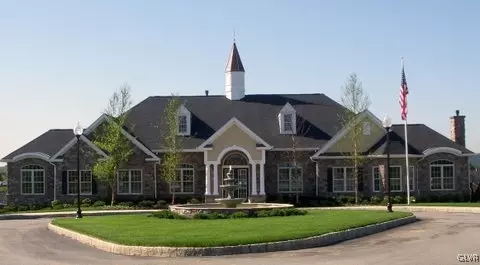 1018 Resolution Dr, Bethlehem, PA 18017 photo 15