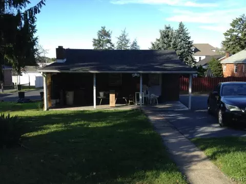 37 E High St, Hellertown, PA 18055 photo 20
