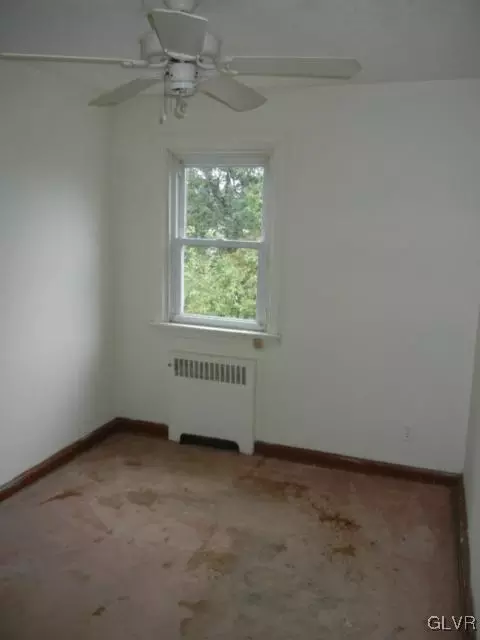 325 Copley Rd, Other Pa Counties, PA 19082 photo 7