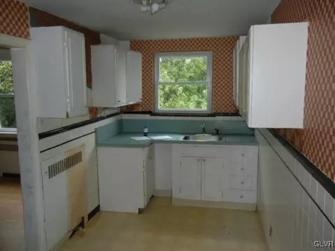 325 Copley Rd, Other Pa Counties, PA 19082 photo 5