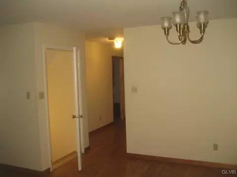 2009 Easton Ave, Bethlehem, PA 18017 photo 12