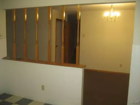 2009 Easton Ave, Bethlehem, PA 18017 photo 9