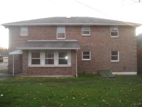 2009 Easton Ave, Bethlehem, PA 18017 photo 2
