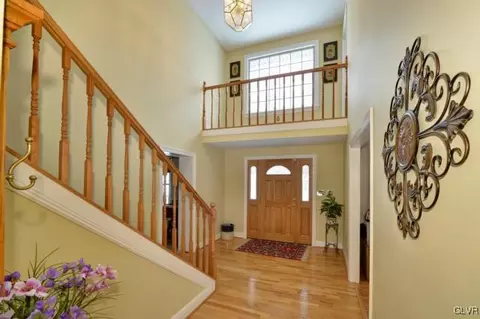 199 Gelsinger Rd, Sinking Spring, PA 19608 photo 5