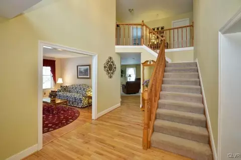 199 Gelsinger Rd, Sinking Spring, PA 19608 photo 4