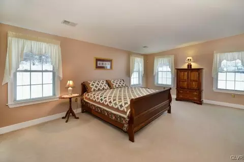199 Gelsinger Rd, Sinking Spring, PA 19608 photo 16