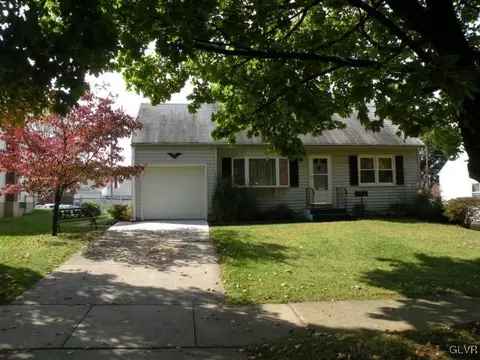 3051 Cornwall Rd, Bethlehem, PA 18017 photo 1
