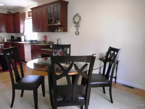 376 Apple Dr, Bath, PA 18014 photo 13