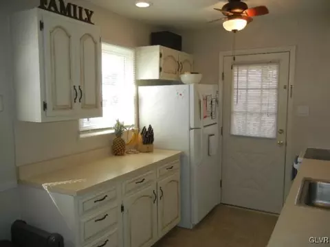 2005 Echo Cir, Bethlehem, PA 18018 photo 7