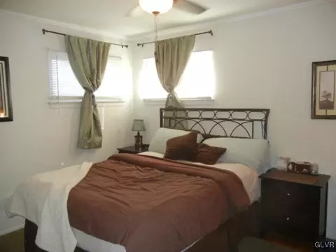 2005 Echo Cir, Bethlehem, PA 18018 photo 3
