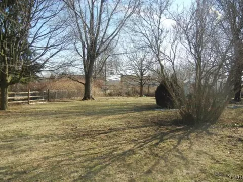 2005 Echo Cir, Bethlehem, PA 18018 photo 11