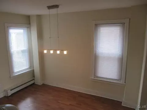 252 E North St, Bethlehem, PA 18018 photo 7