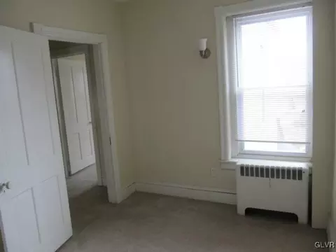 252 E North St, Bethlehem, PA 18018 photo 9
