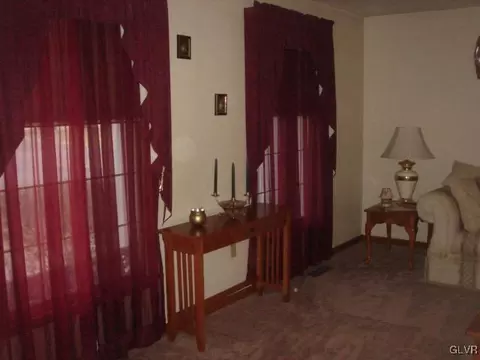 3897 Post Dr, Bethlehem, PA 18017 photo 10