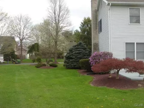 3897 Post Dr, Bethlehem, PA 18017 photo 4