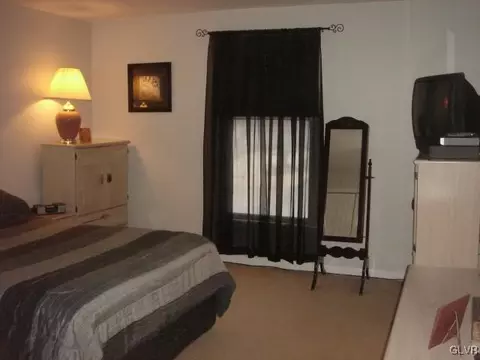 3897 Post Dr, Bethlehem, PA 18017 photo 18