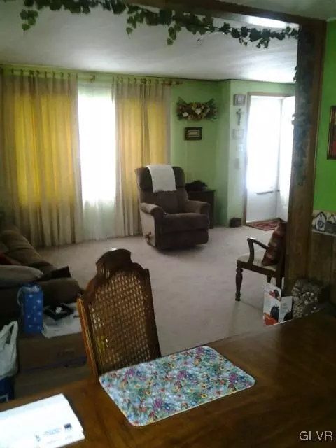 1 Brookside Dr, Bath, PA 18014 photo 9