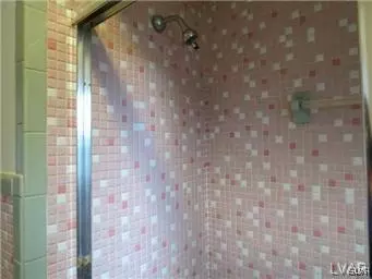 410 Main St, Bath, PA 18014 photo 6