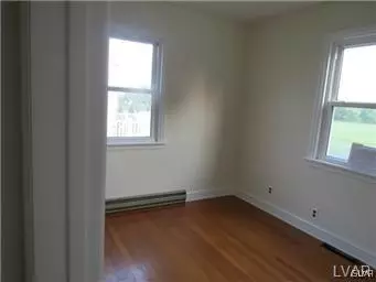 410 Main St, Bath, PA 18014 photo 5