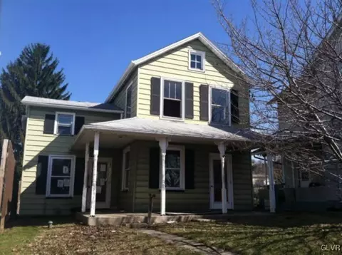 237 Penn St, Bath, PA 18014 photo 2
