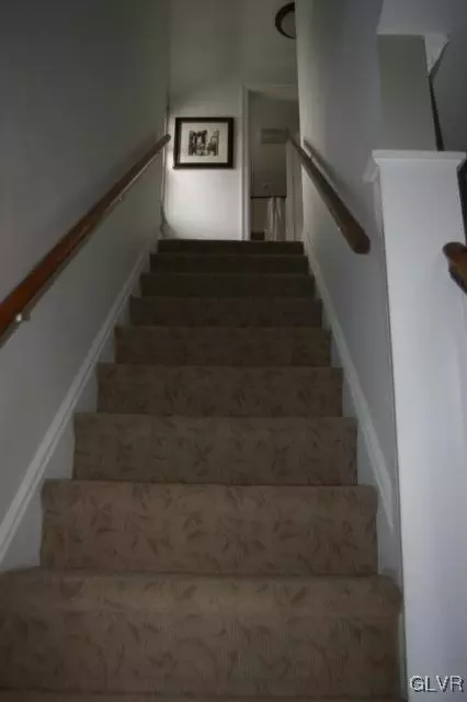 1032 Maple St, Bethlehem, PA 18018 photo 10