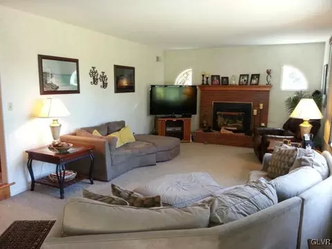 3632 E View Dr, Orefield, PA 18069 photo 17