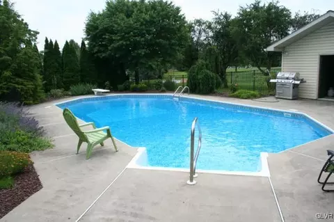 3632 E View Dr, Orefield, PA 18069 photo 39