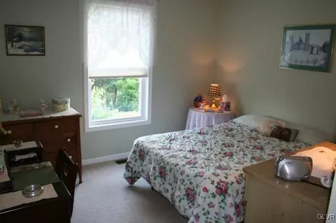 102 Ackerman St, Hellertown, PA 18055 photo 14