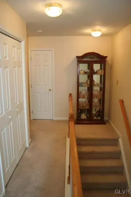 102 Ackerman St, Hellertown, PA 18055 photo 10