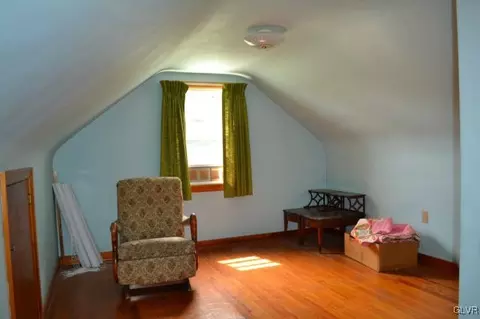 439 E Northampton St, Bath, PA 18014 photo 20