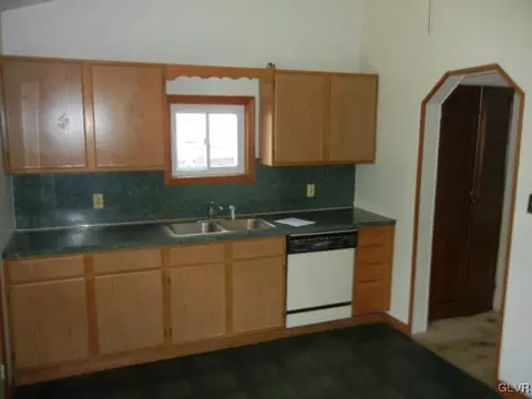 30 W Raspberry St, Bethlehem, PA 18018 photo 8