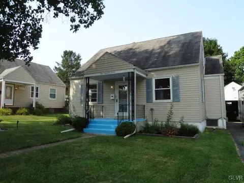 480 Willow Rd, Hellertown, PA 18055 photo 1