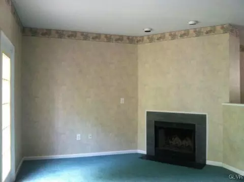 115 Independence Ct, Bethlehem, PA 18020 photo 7