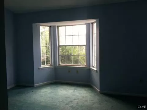 115 Independence Ct, Bethlehem, PA 18020 photo 8