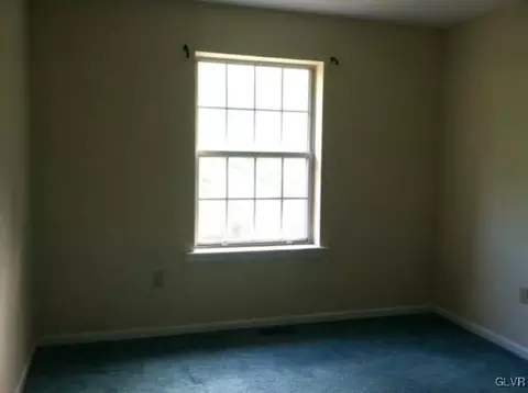 115 Independence Ct, Bethlehem, PA 18020 photo 11