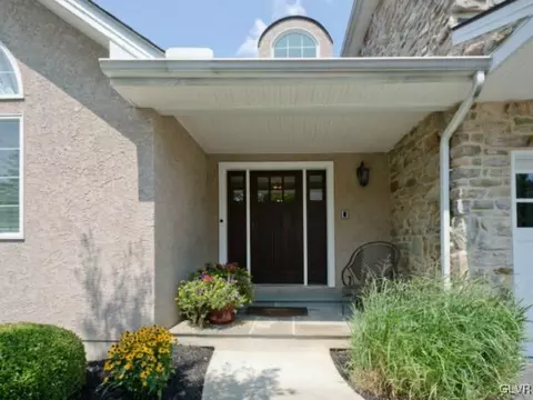 4631 Old Bethlehem Pike, Bethlehem, PA 18015 photo 3